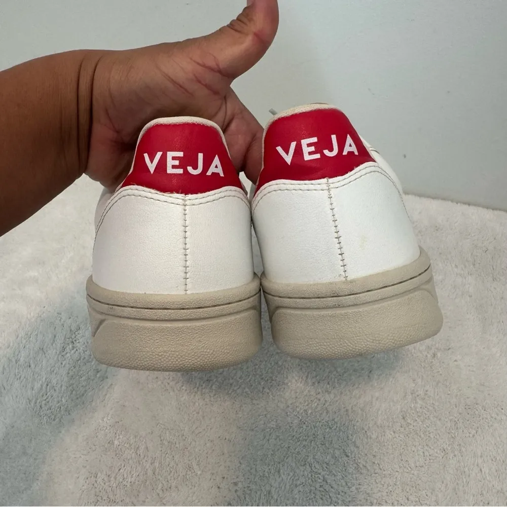 Veja V-Sneakers in Colorblock size 9 - Image 5