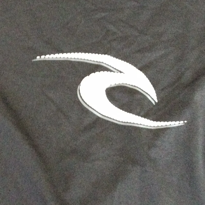 Rip curl rash guard - Image 2