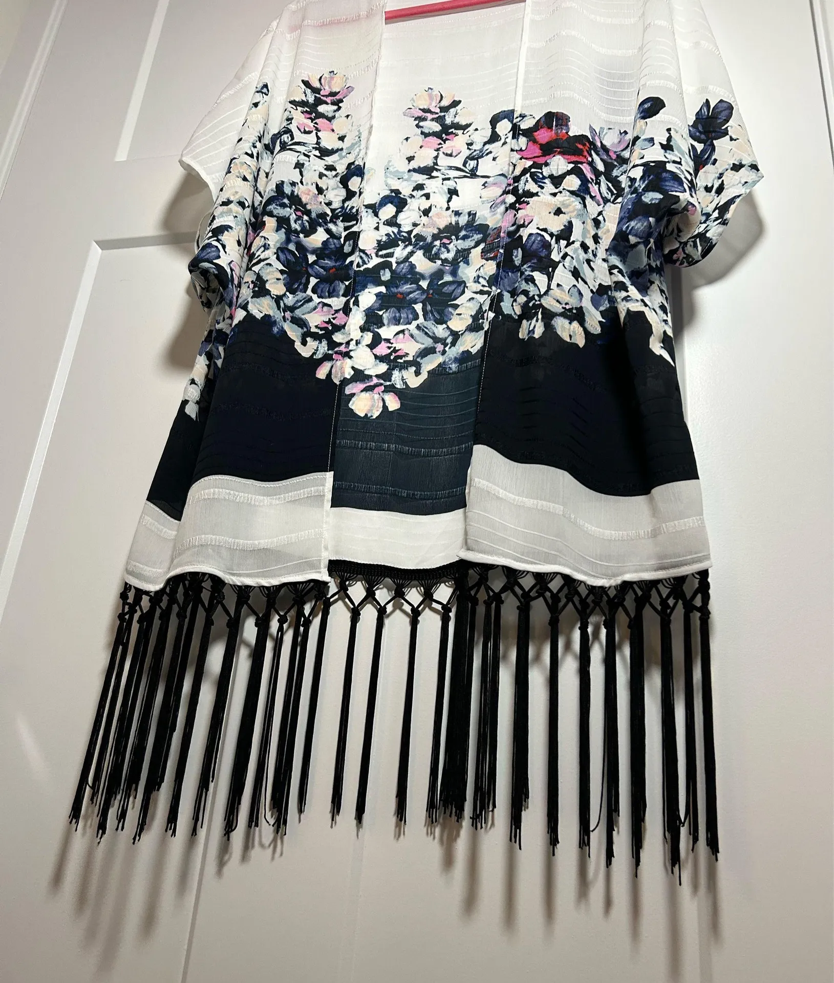 Small/medium flowy boho kimono wrap - Image 6