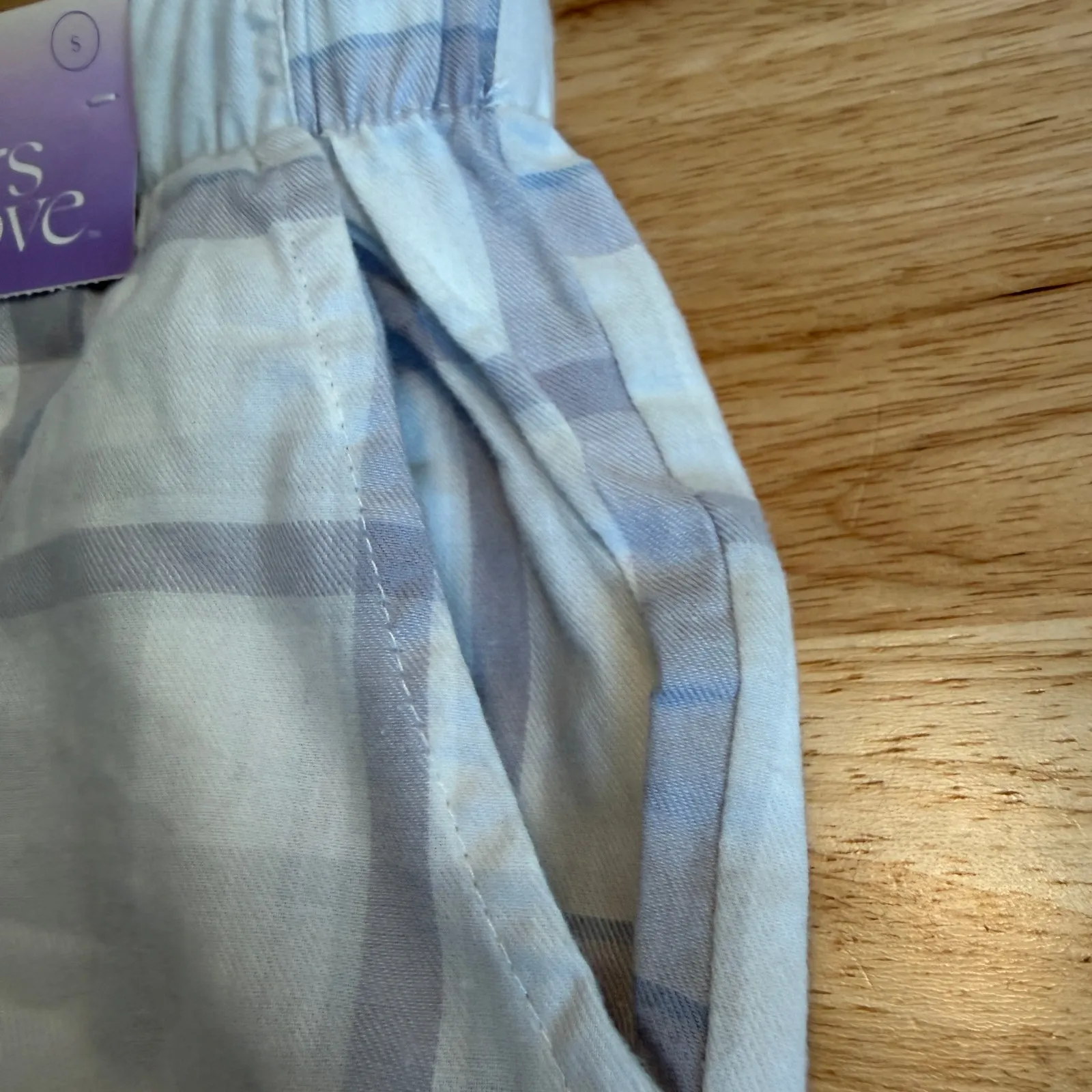 Stars Above Women's Cream and Gray Flannel Jogger Pants - Size Small - NWT - Image 8