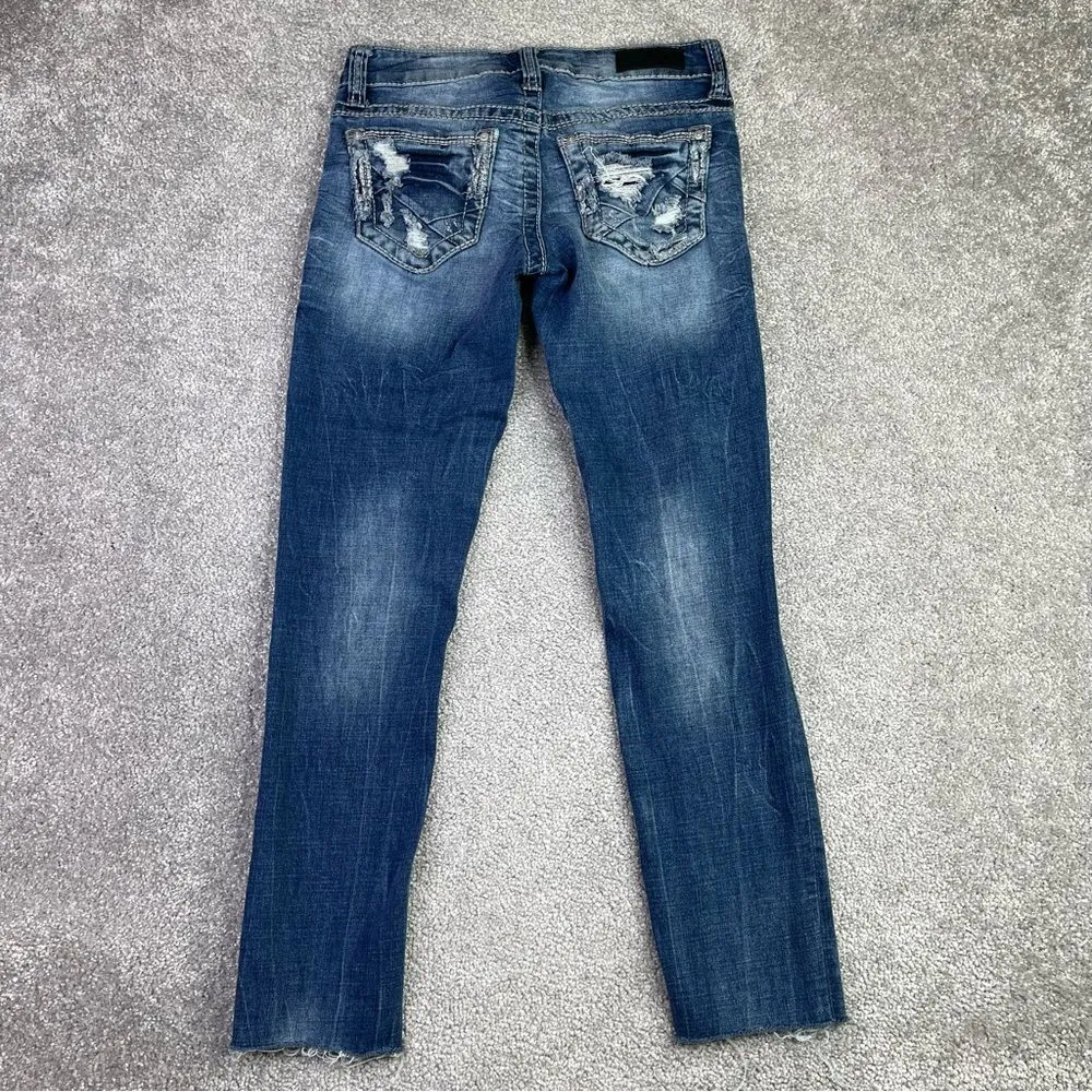 Daytrip Lynx Jeans Women’s 23 Blue Skinny Low Rise Dark Wash Denim Distressed - Image 3