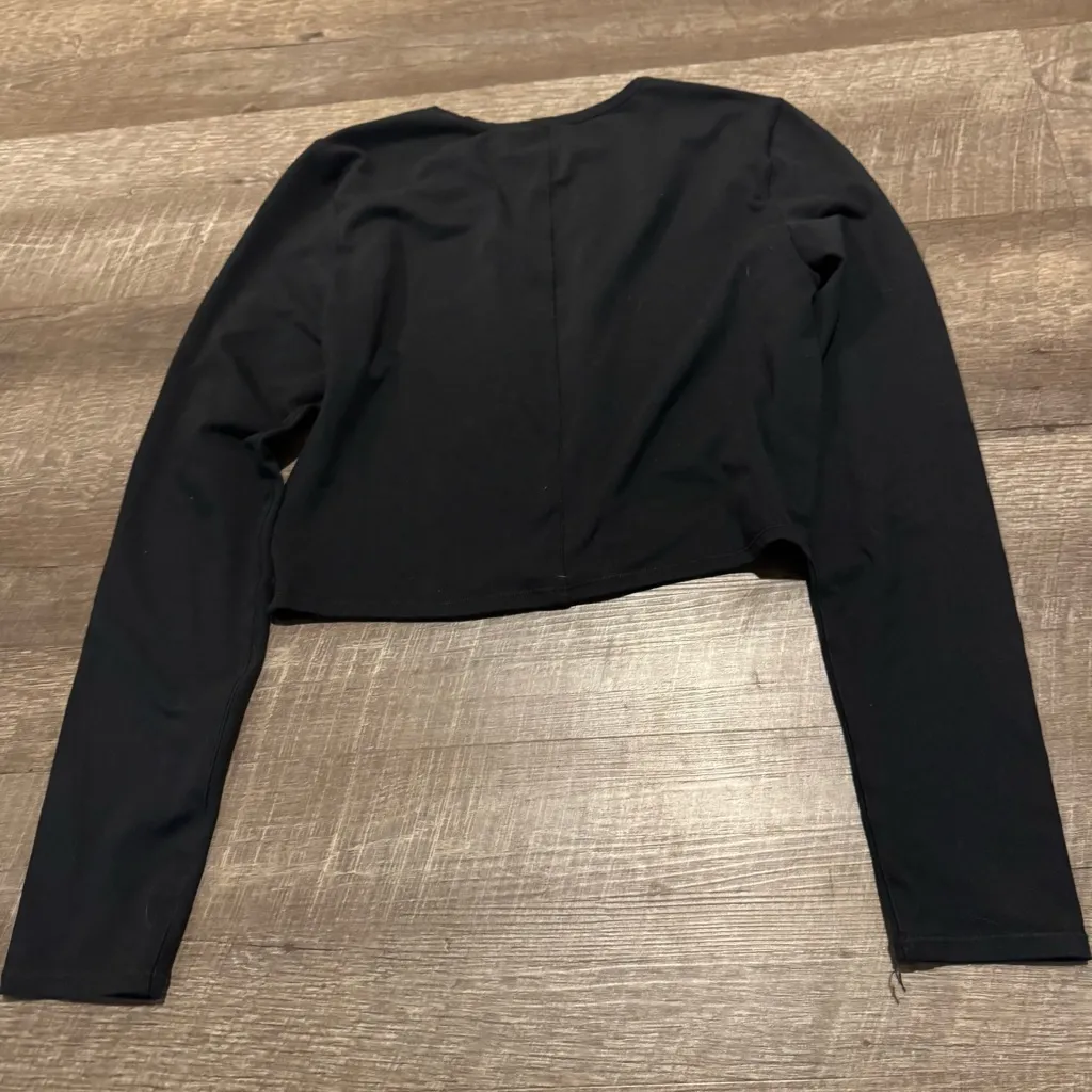 Girlfriend Collective Black Reset Cropped Long Sleeve Top - Image 7