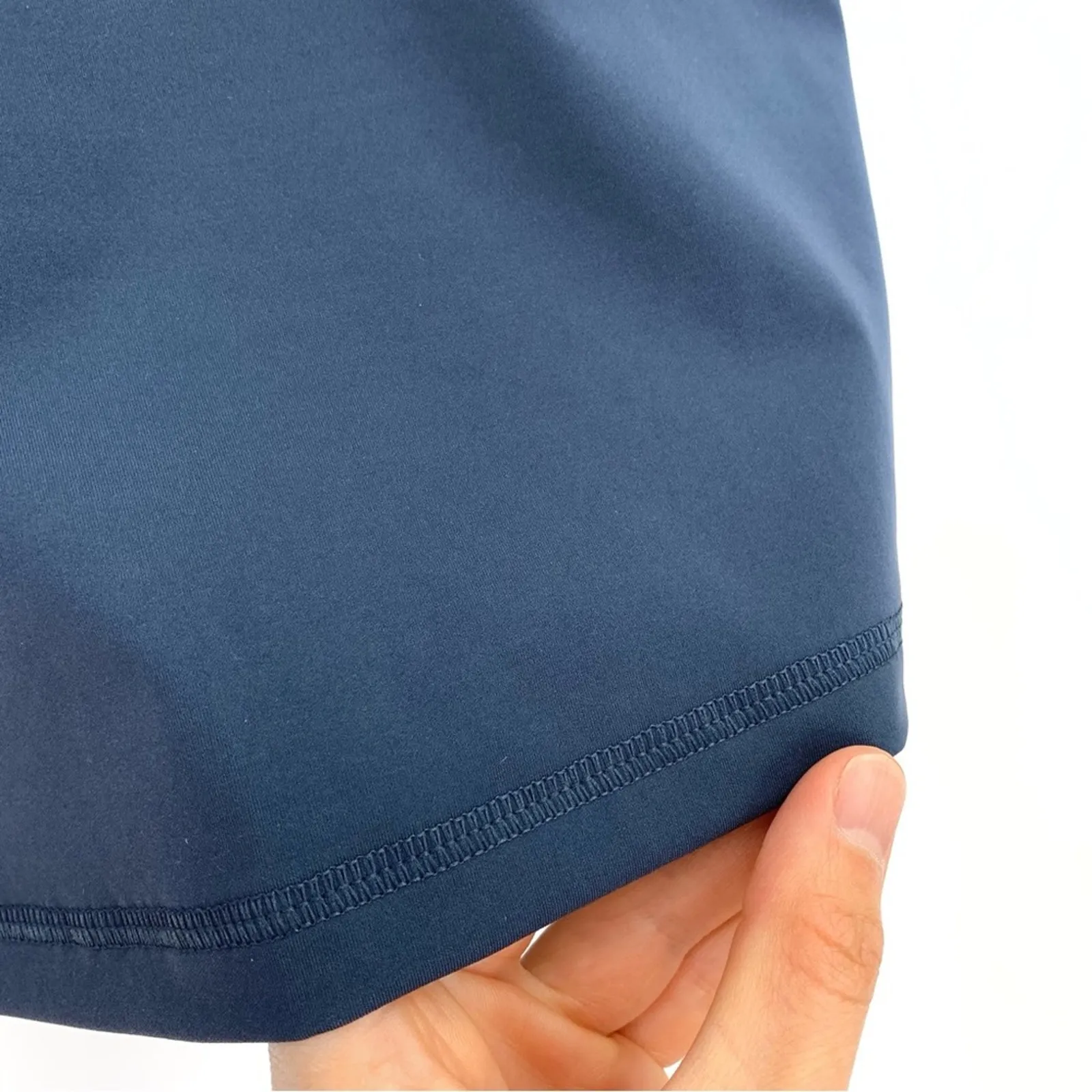 EVERLANE Perform Crop Tank Top Atlantic Blue S - Image 2