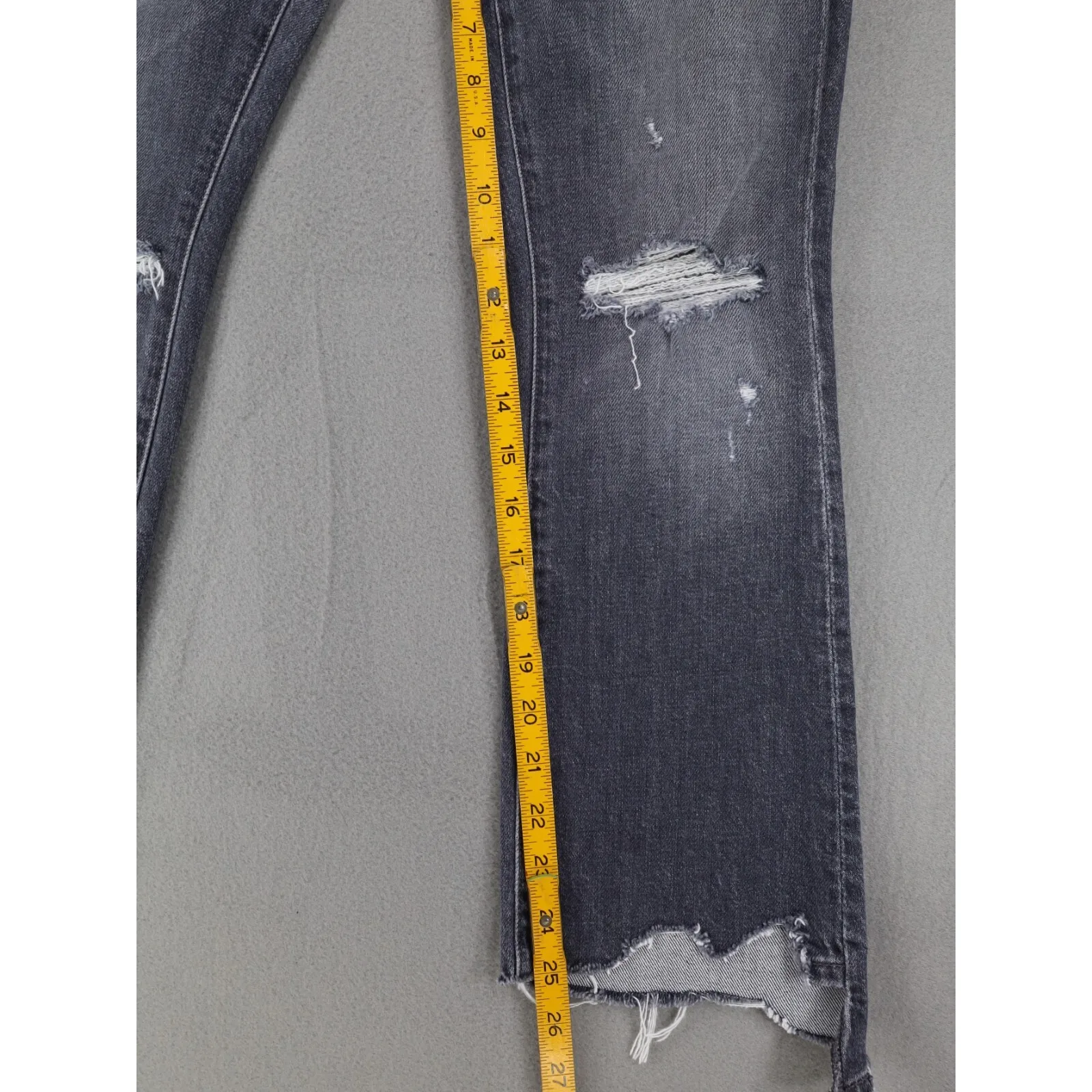 MOTHER The Insider Crop Step Chew Distressed Jeans Size 24 Pedal Medal Destroyed Gray - Image 10