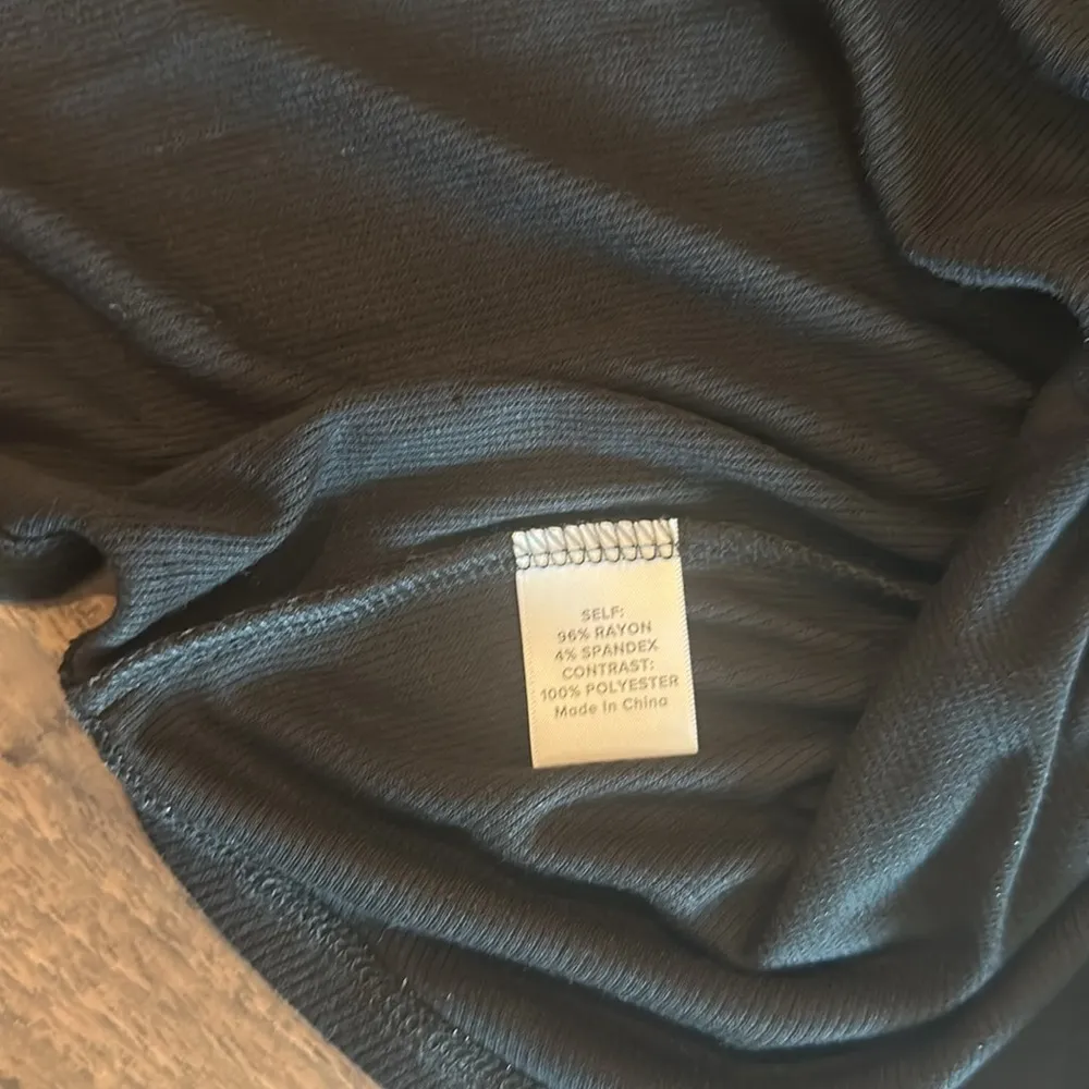 Evereve NWT  Peyton Jensen Jayne Trim Tee Sz M - Image 8