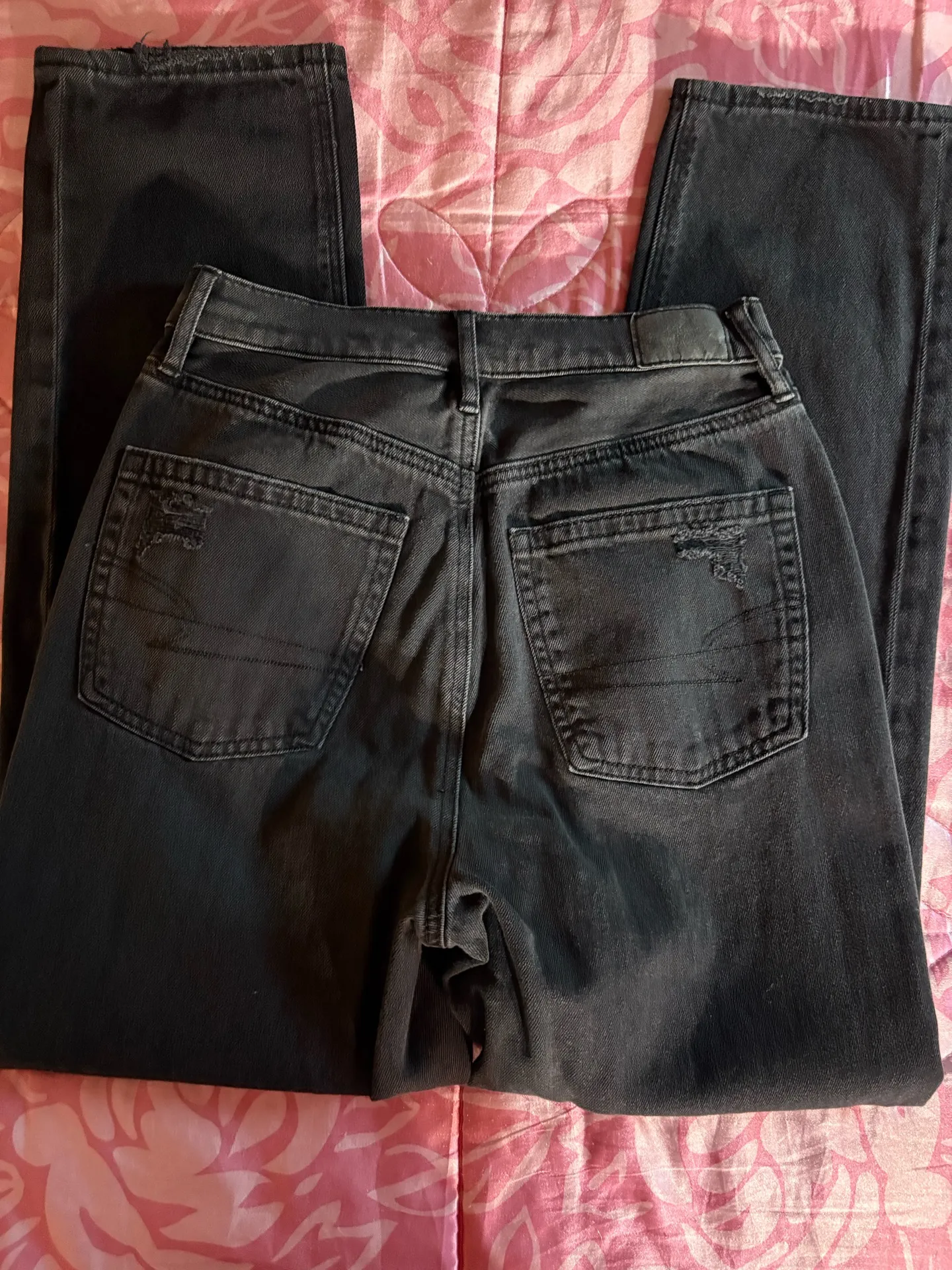 American Eagle Jeans - Image 2