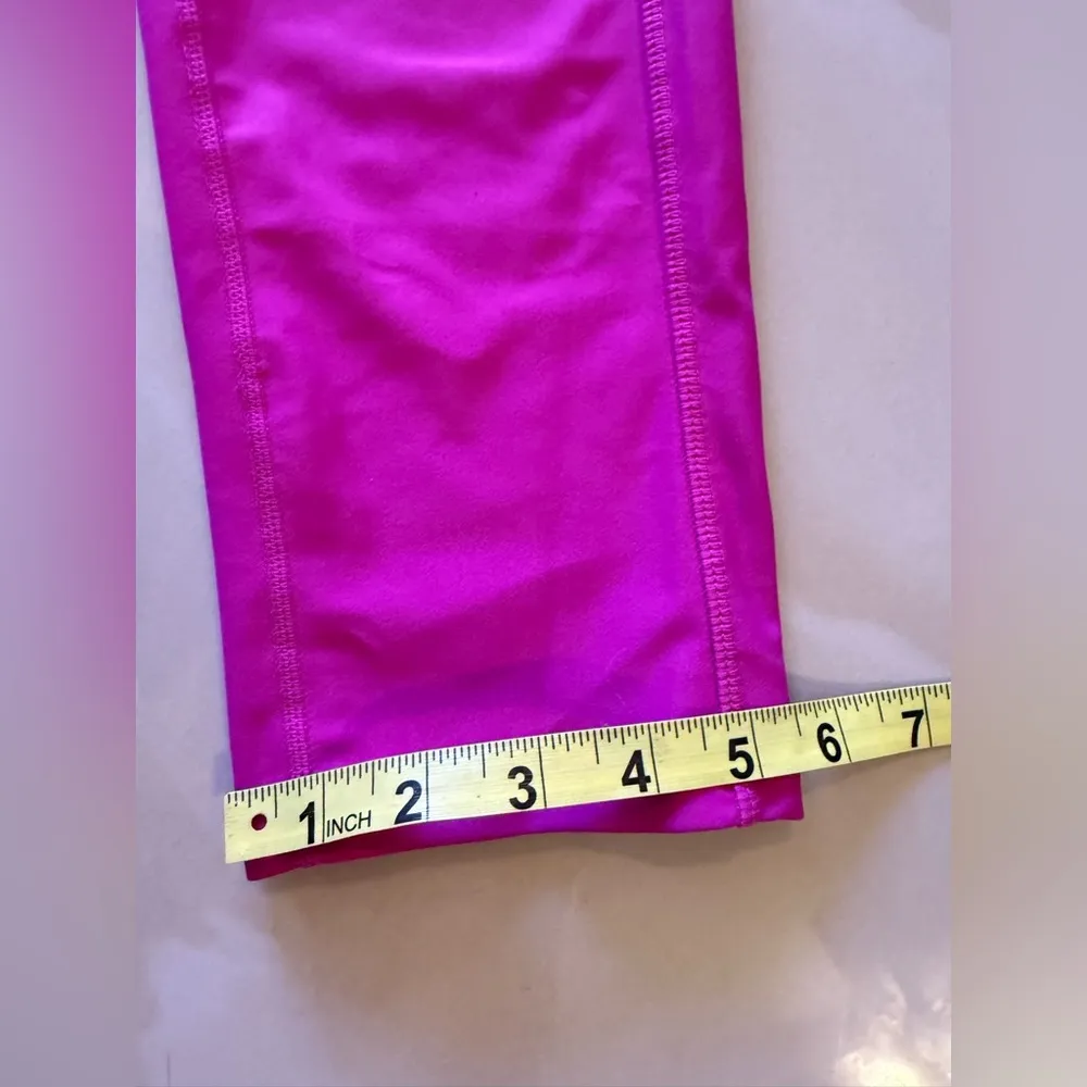 Athleta Womens Dobby Be Free Knicker Capri Leggings 54023 hot Pink Stretch M - Image 11