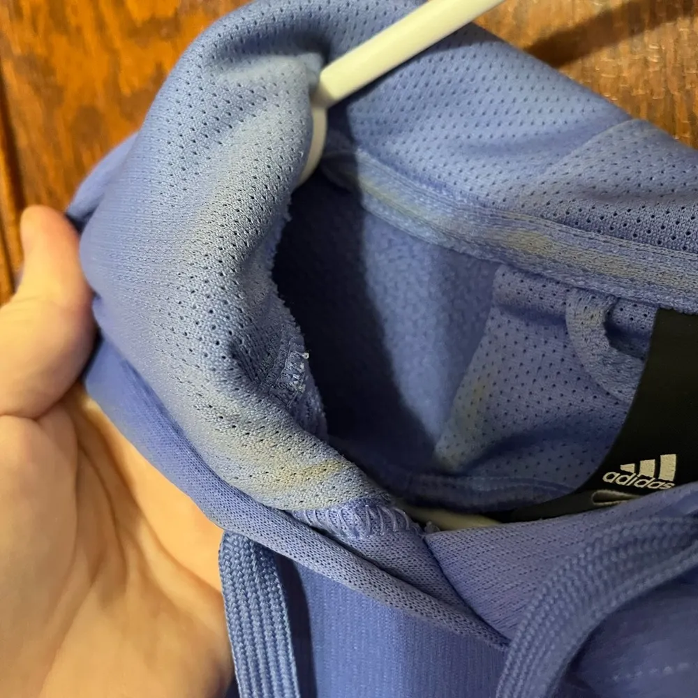 Adidas women’s sweatshirt size L - Image 3