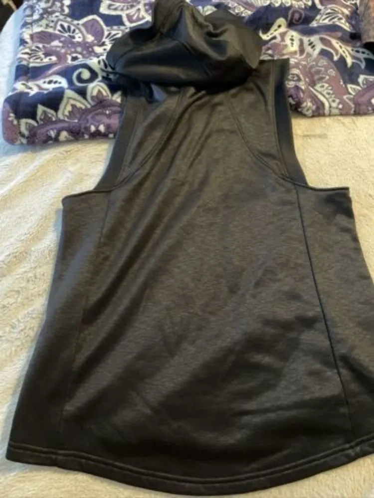 Under Armour Loose Fit Cold Gear Black Active Hooded Vest Small Sport Running - Image 4