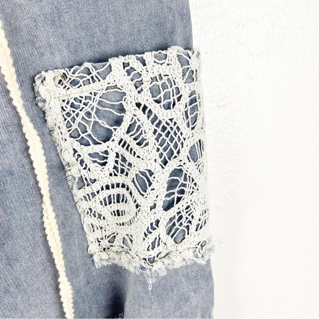 POL Light Wash Ultra High Rise Ripped Distressed  Pockets Tie Waist Jeans Medium - Image 11