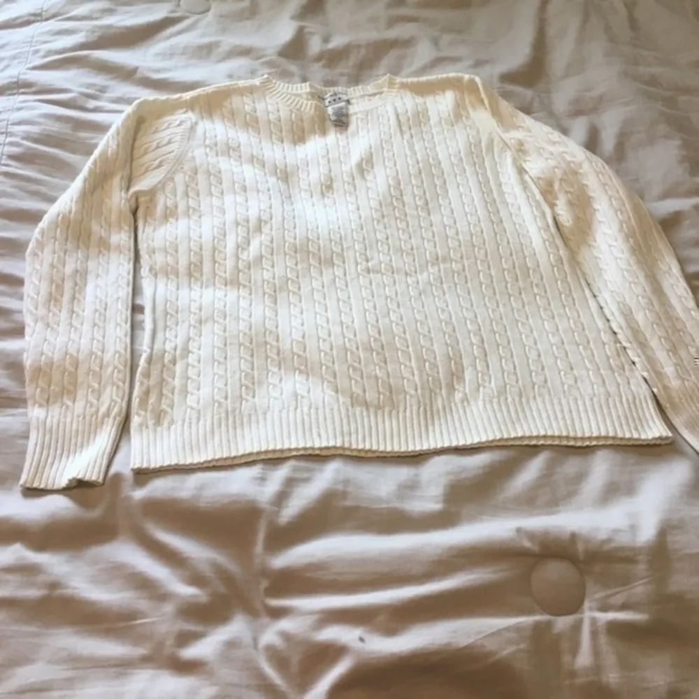Women’s size XL 18 cream / off white sweater - Image 3