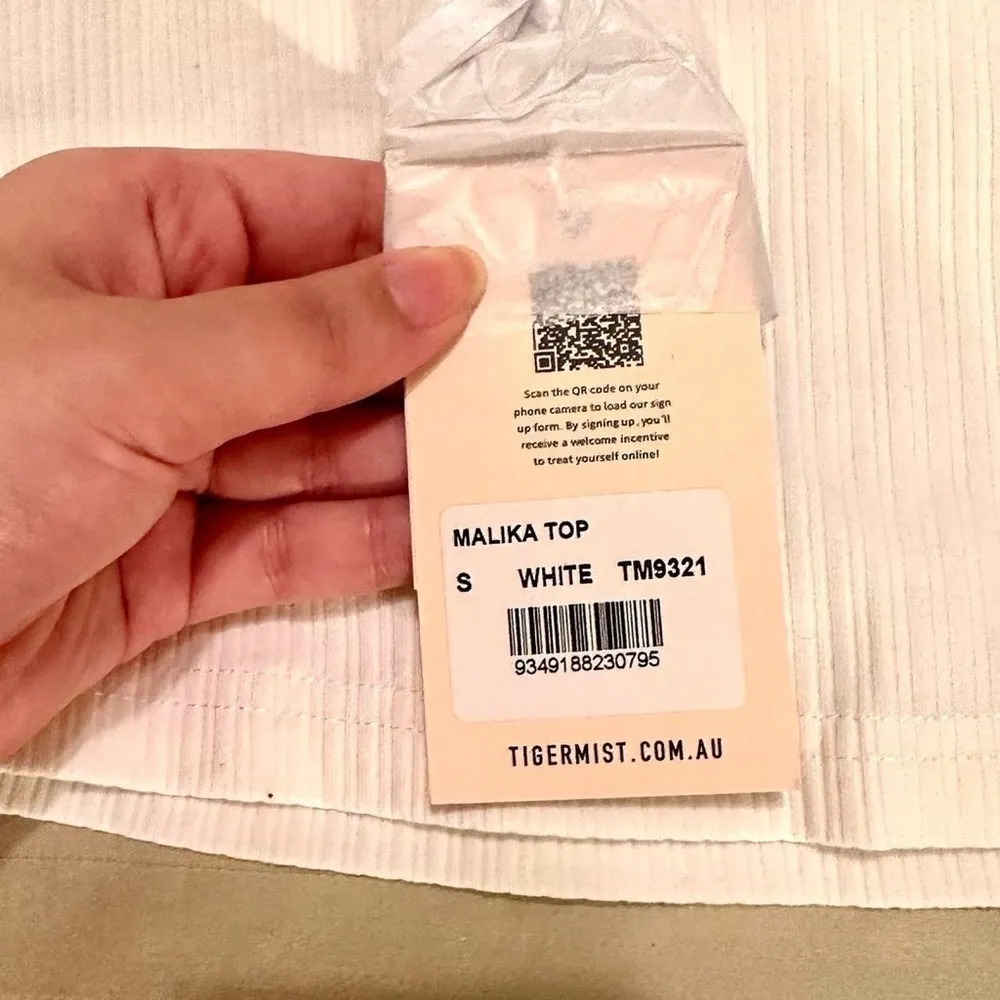 Tiger Mist White Lace Crop Top - Image 5