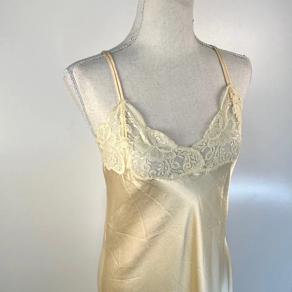Vintage 70s Lanvin Satin & Lace Night Gown & Robe Set Wedding Bridal Honeymoon Size undefined - Image 5