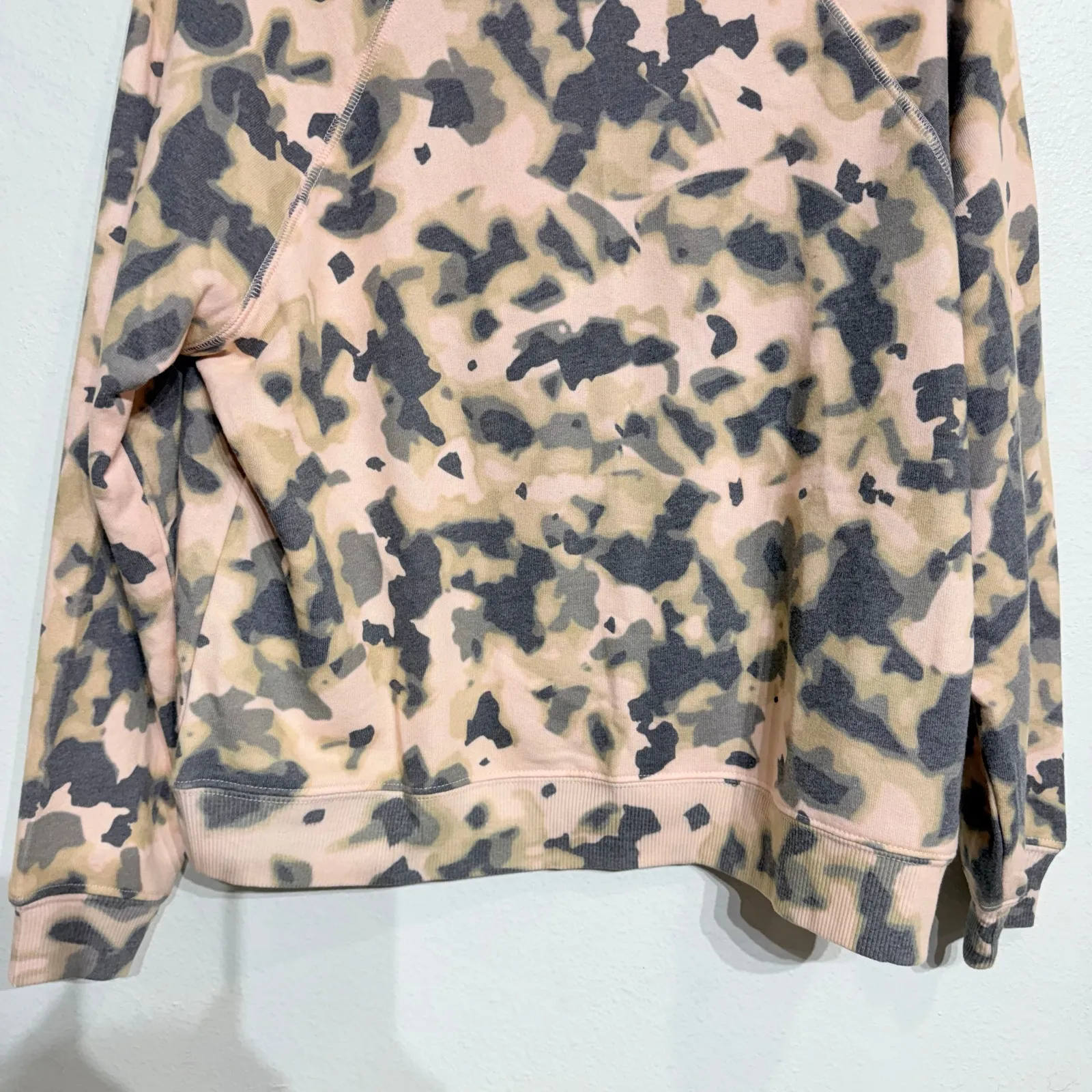 Wildfox Sommers Multicolor Tortoise Shell Pullover Sweater Sz S NWT - Image 4