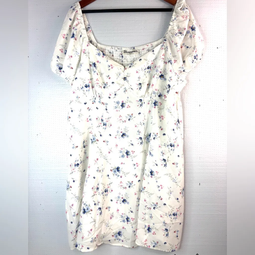 No Boundaries XXL (20) Boho Babydoll Pink Blue and Green Floral Puff Sleeve Top - Image 8