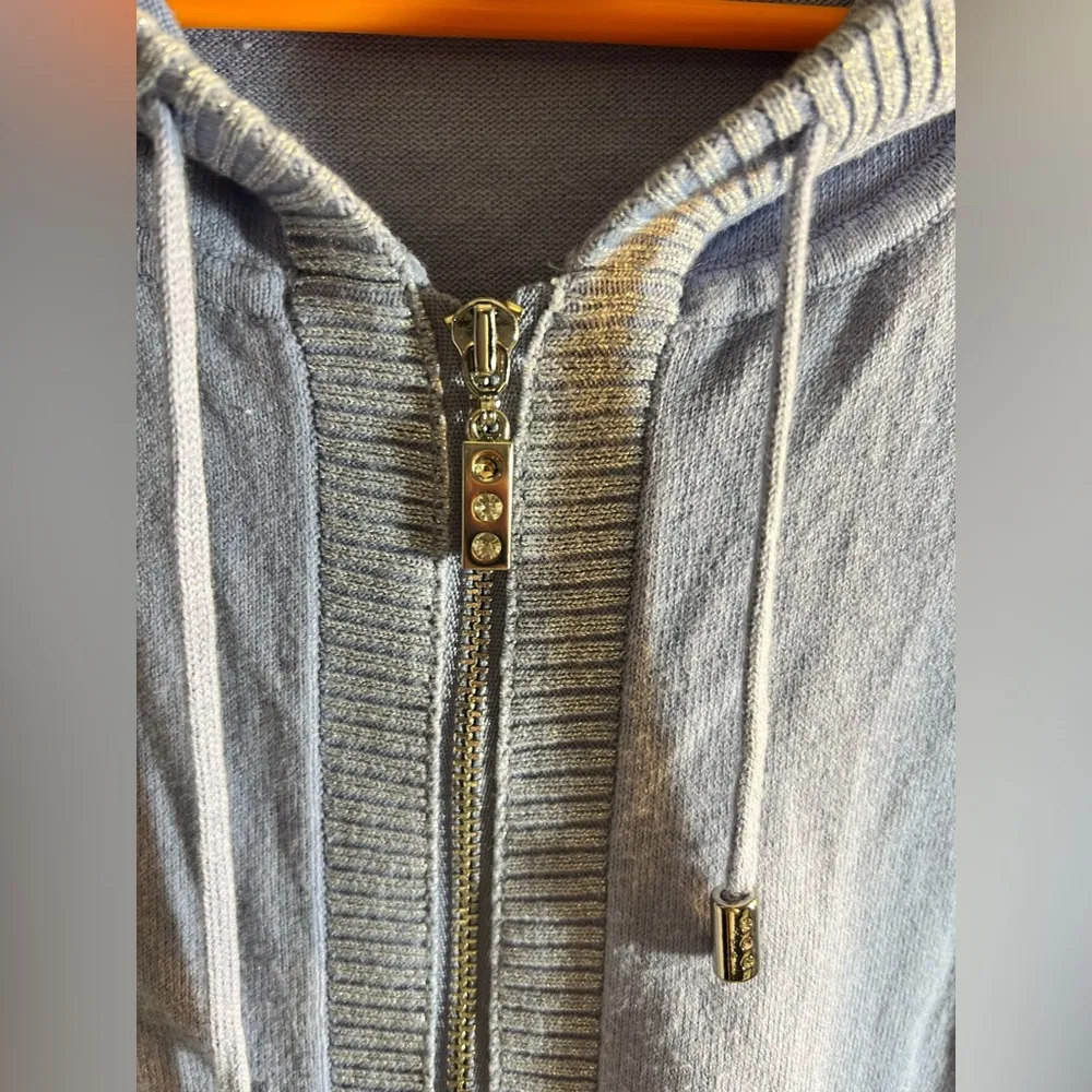 Chico’s Light Blue Zip-Up Hoodie by Zenergy w metallic trim, silver zip, pockets - Image 9