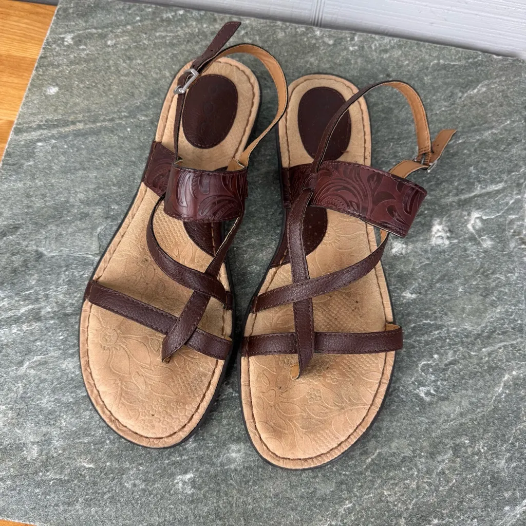 Born B.O.C Magdalena Faux Leather Embossed Floral Strappy Slingback Sandals 10 Brown - Image 2