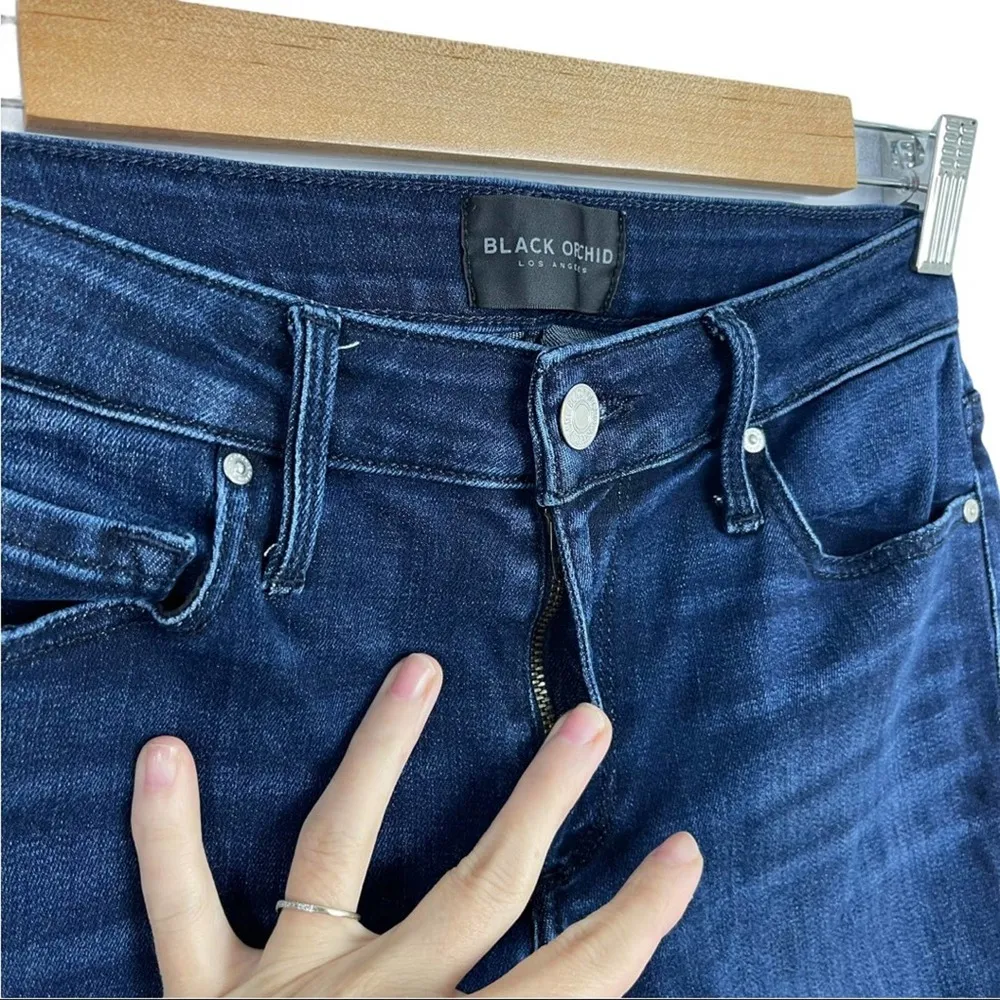 Black Orchid Jude Mid Rise Super Skinny 25 - Image 6