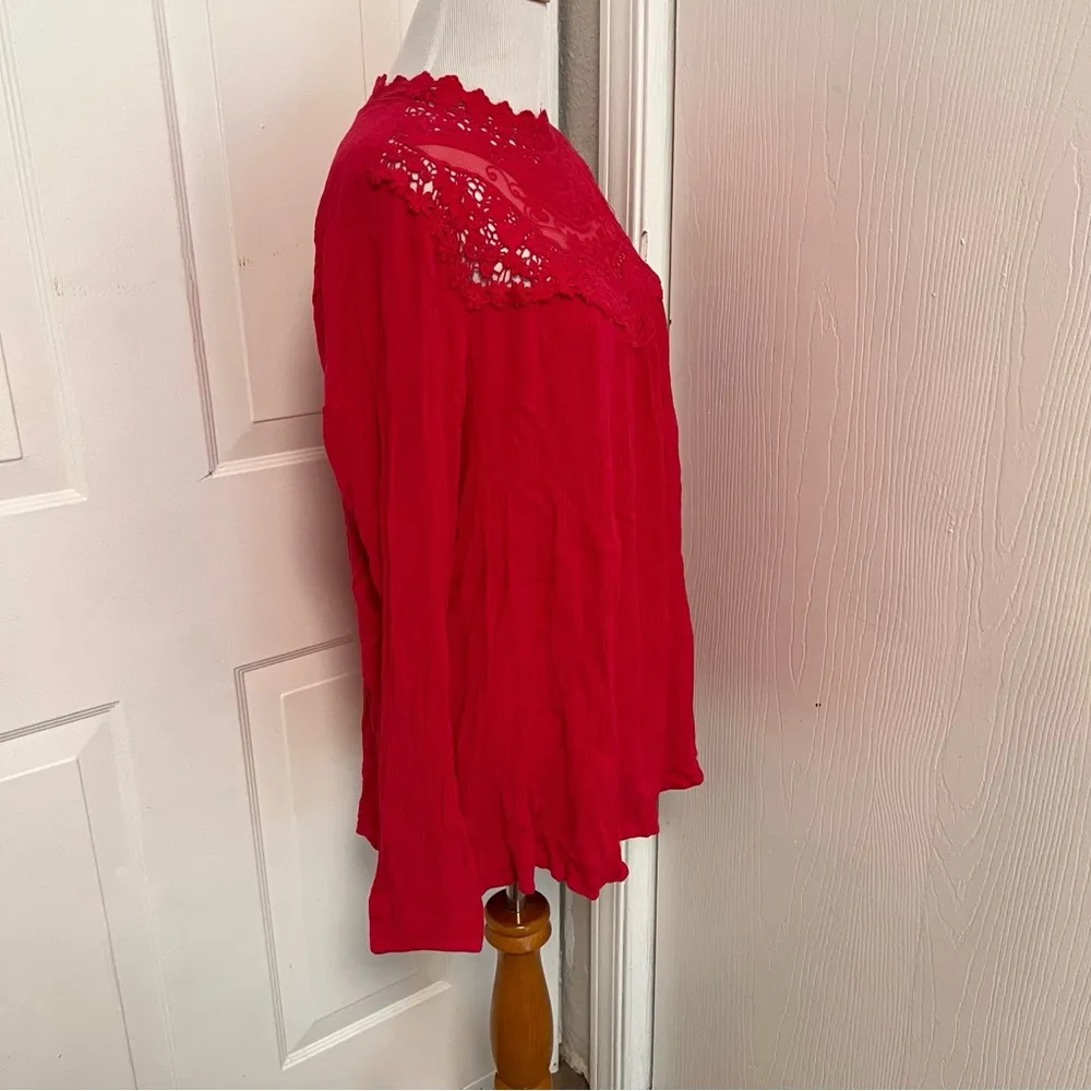 Torrid Crinkle Gauze Crochet Top A3 - Image 4