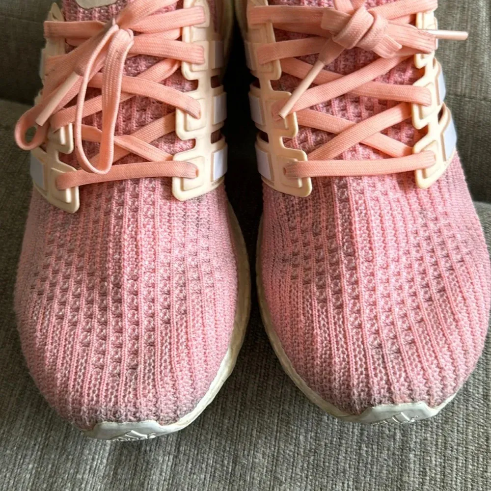 Adidas ultra boost size is 9 4.0 CLEAR ORANGE/ORCHID TINT/TRUE PINK - Image 8