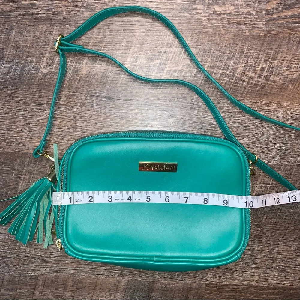 Joy & Iman Green and Gold Purse - Image 6