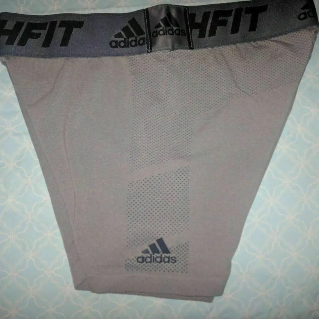 Adidas Techfit 3" Knit Athletic Running Gym Shorts AZ0665 Gray XL Womens NWT $60 - Image 5