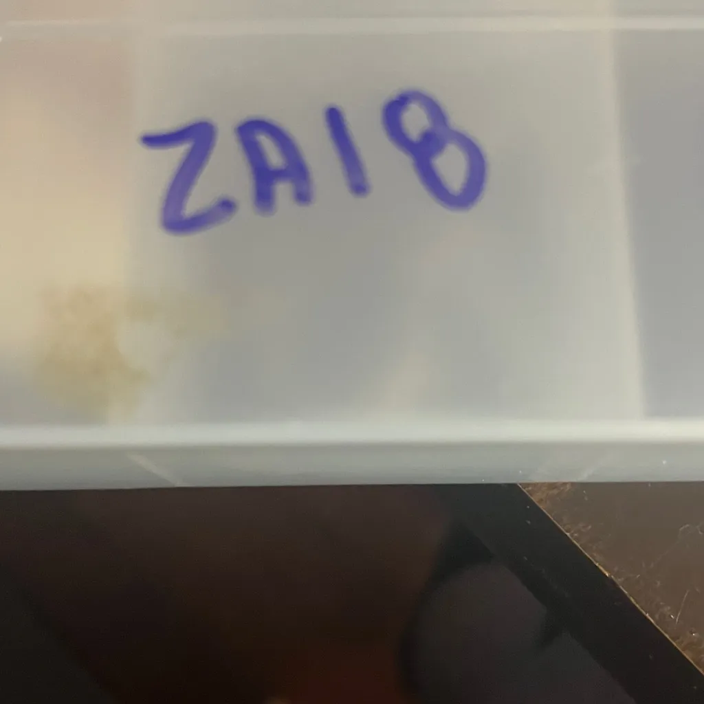 Elegant Silver Pendant Necklace - Image 8