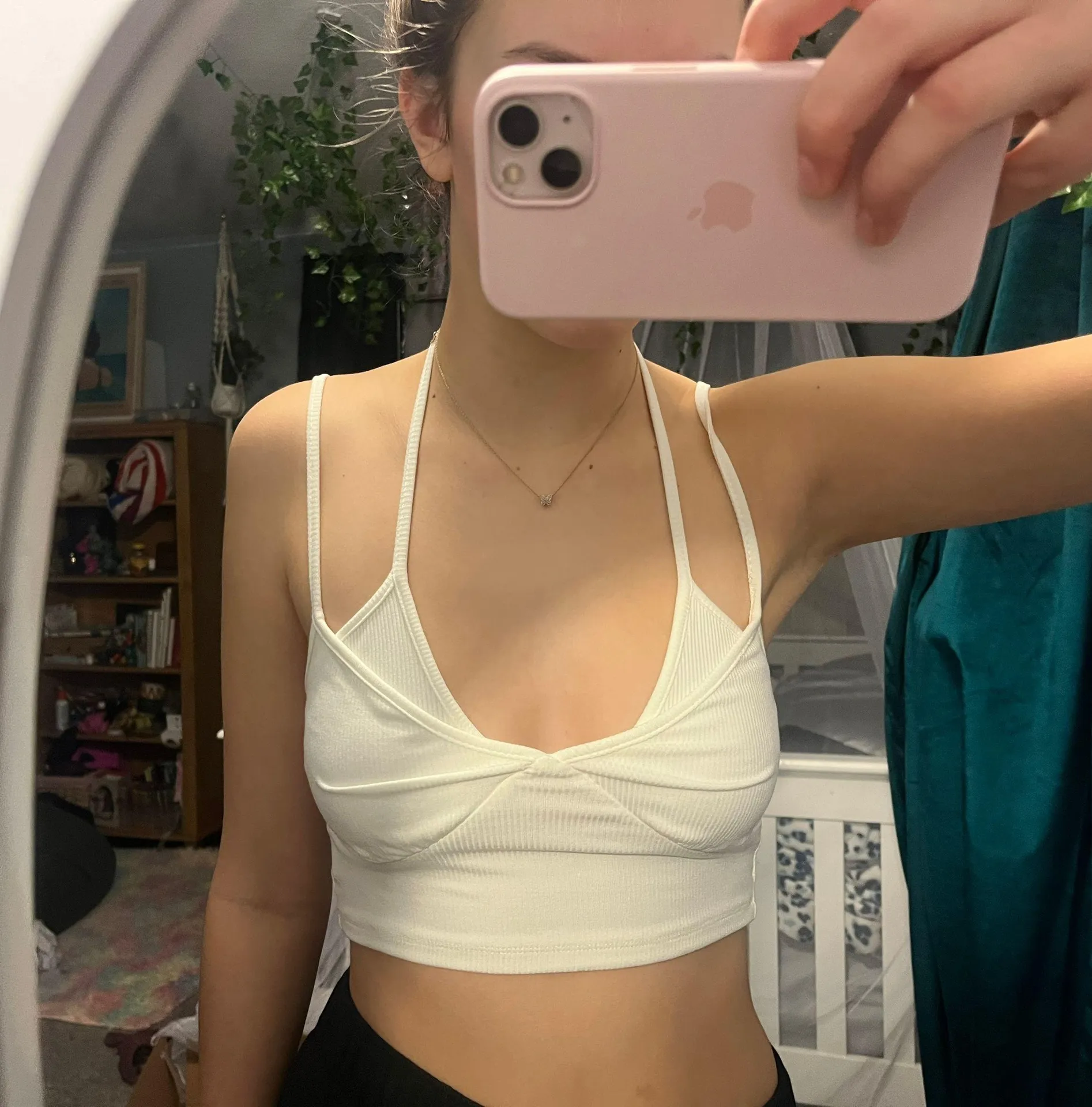 White fox day off crop tank  - Image 4