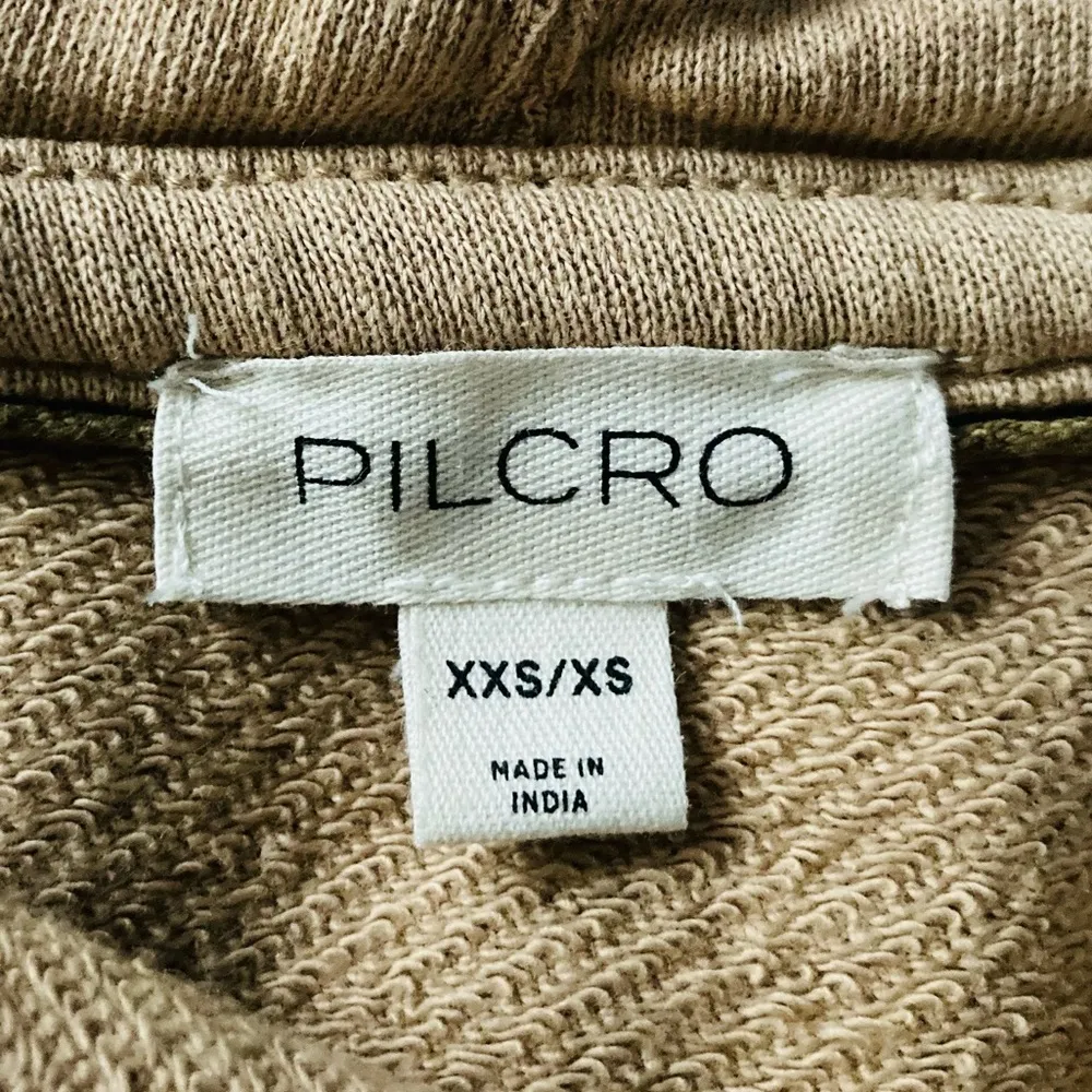 Anthropologie Pilcro side tie hooded poncho vest in camel colored tan. Size XS - Image 8