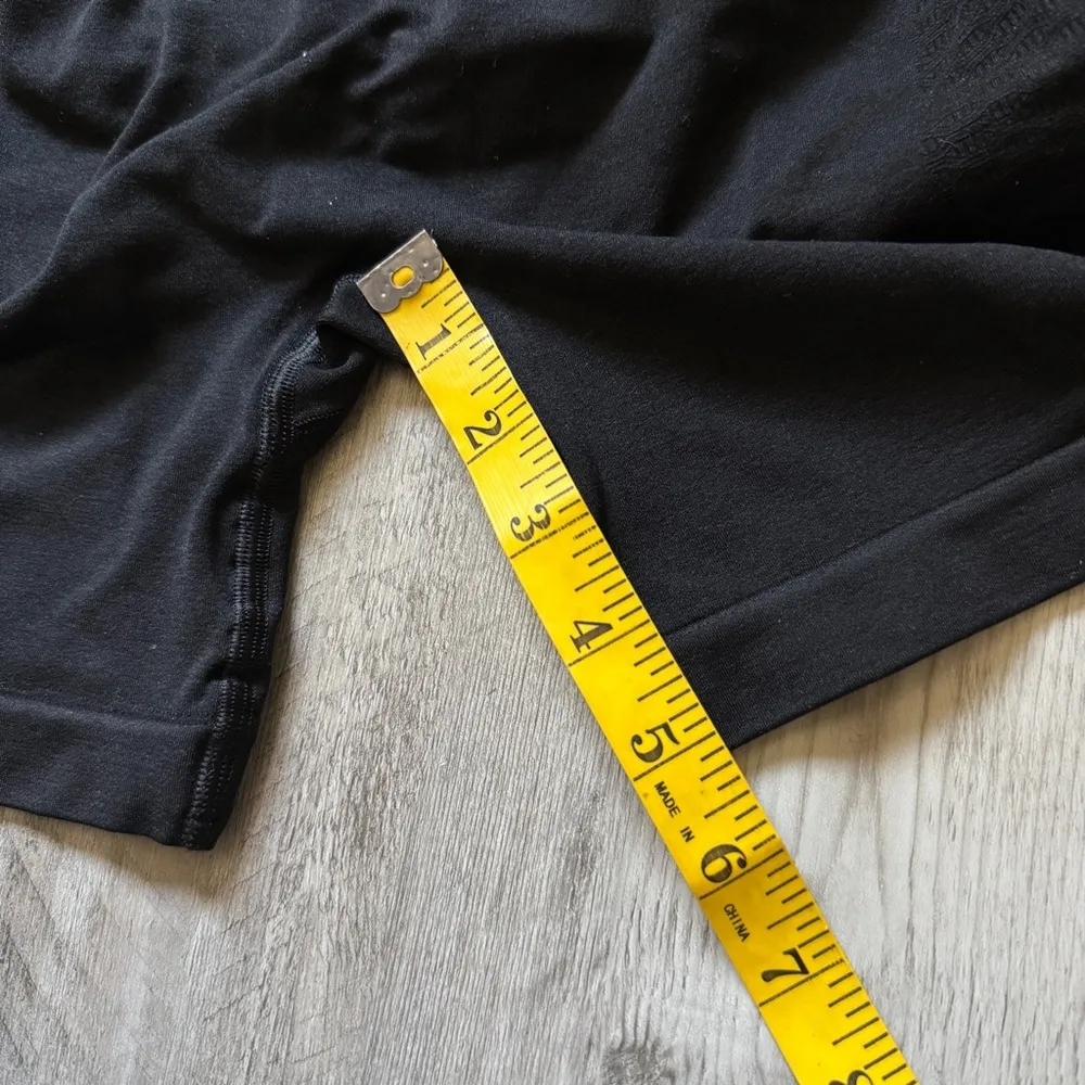 Alphalete Amplify Contour Short 5” Black High Rise Gym Workout - Image 11