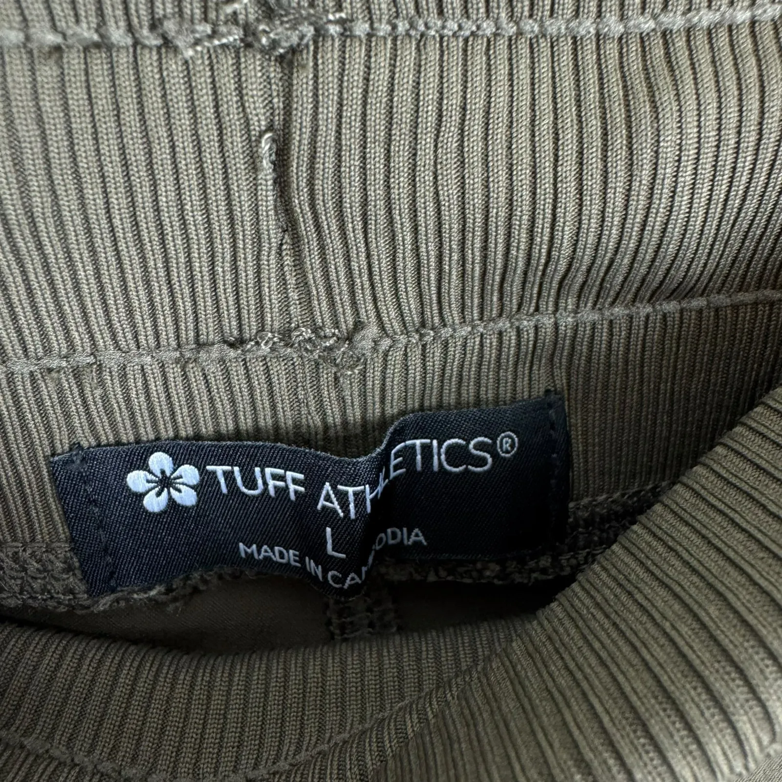 Tuff Athletics Green Elastic Waist Lightweight Nylon Athletic Shorts Size L - Image 4