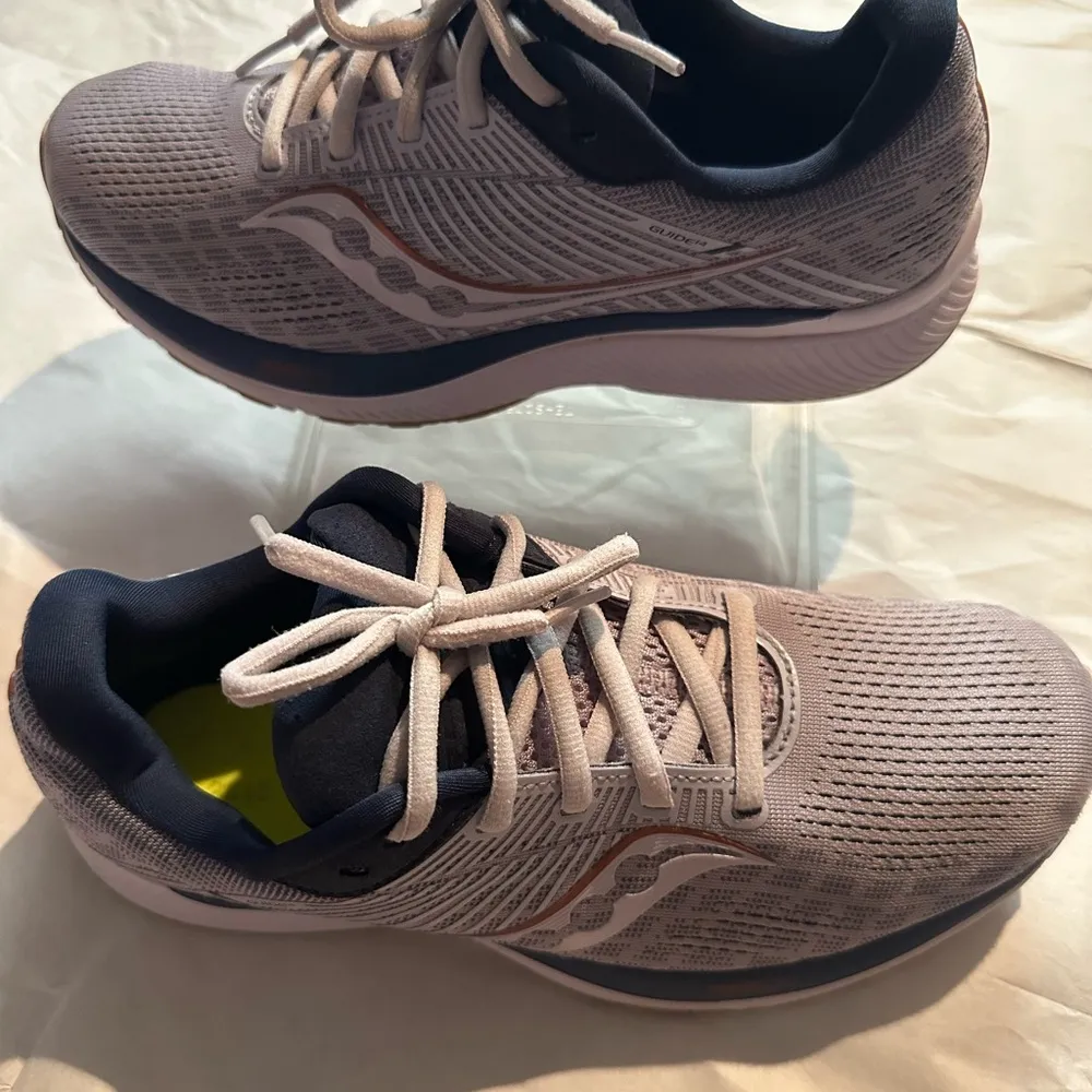 Saucony Women's Sneakers - White and Blue - Image 6