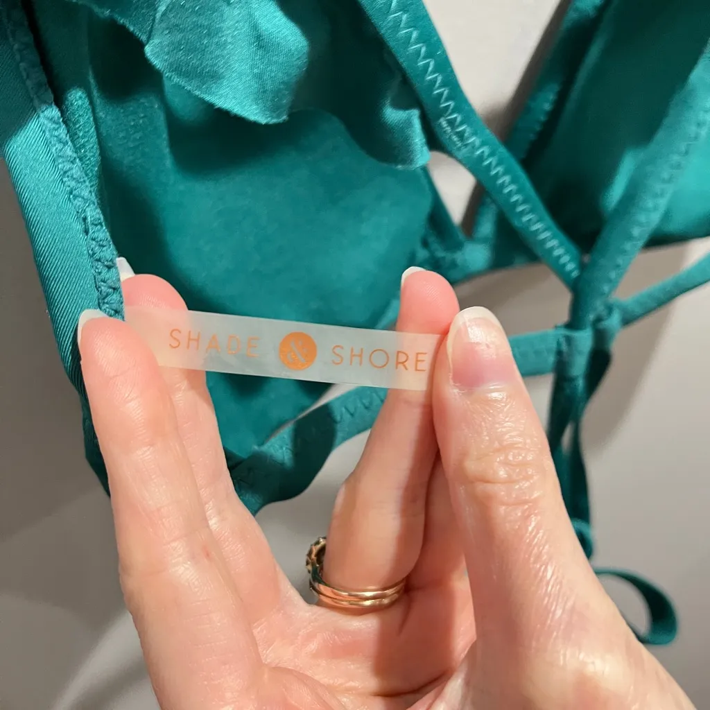 Shade & Shore Turquoise Ruffle Bikini Top - Image 3