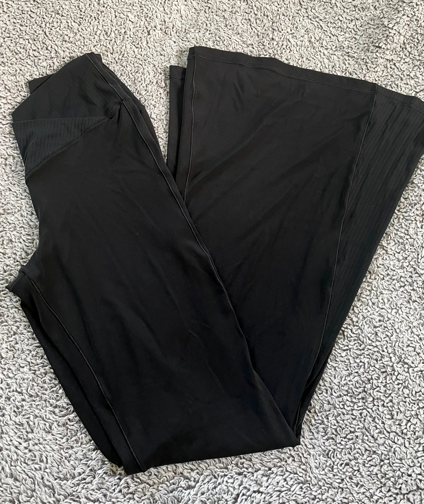 Aerie High Waisted Flare Crossover Leggings  - Image 2