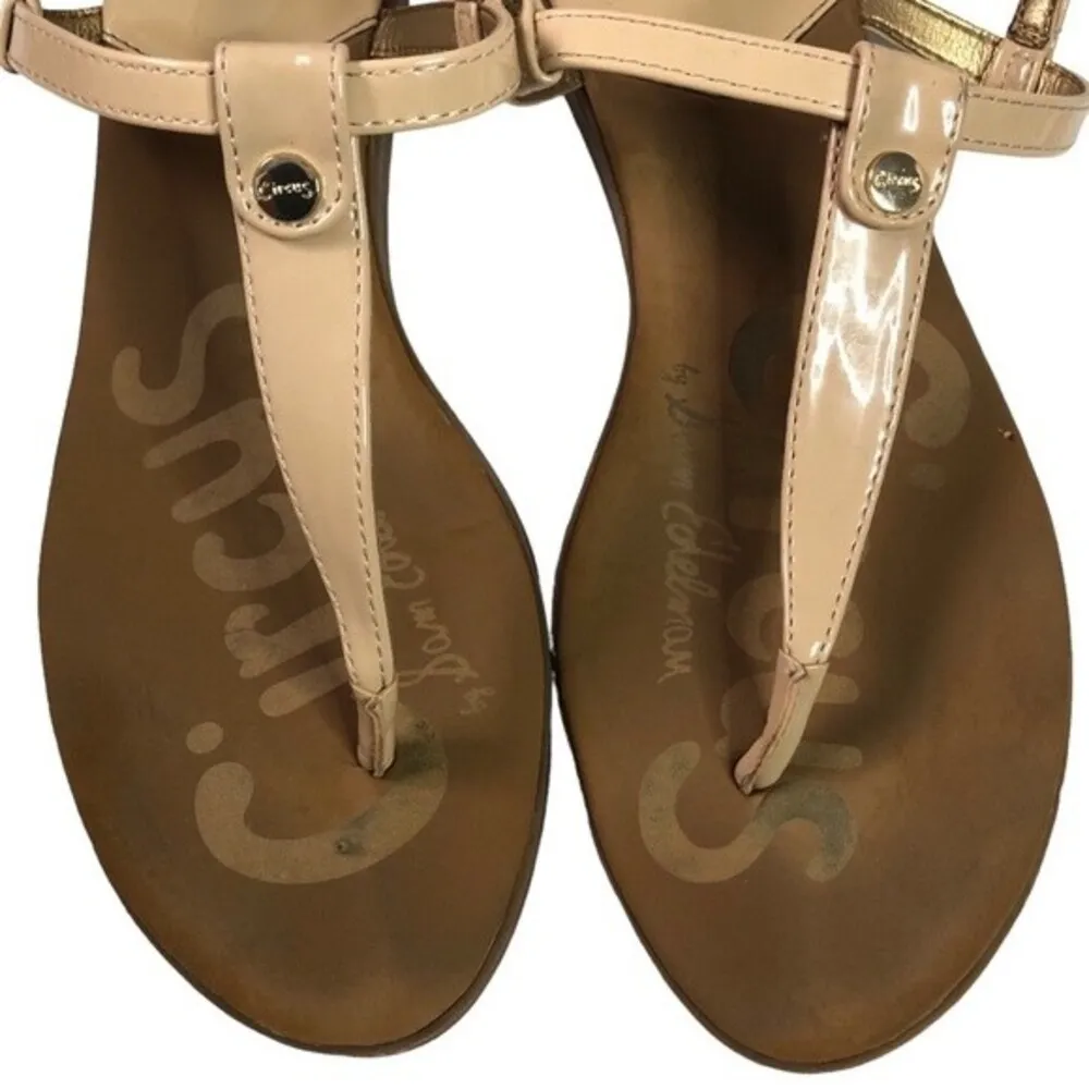 Circus By Sam Edelman Cayden Nude Patent Faux Leather Thong Strap Sandals. - Image 3
