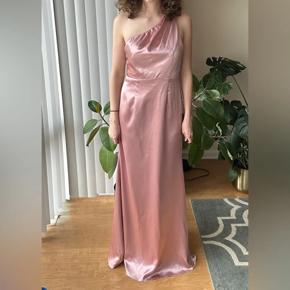 Lulus On the Guest List Mauve Satin One-Shoulder Maxi Dress, Size Small - Image 7