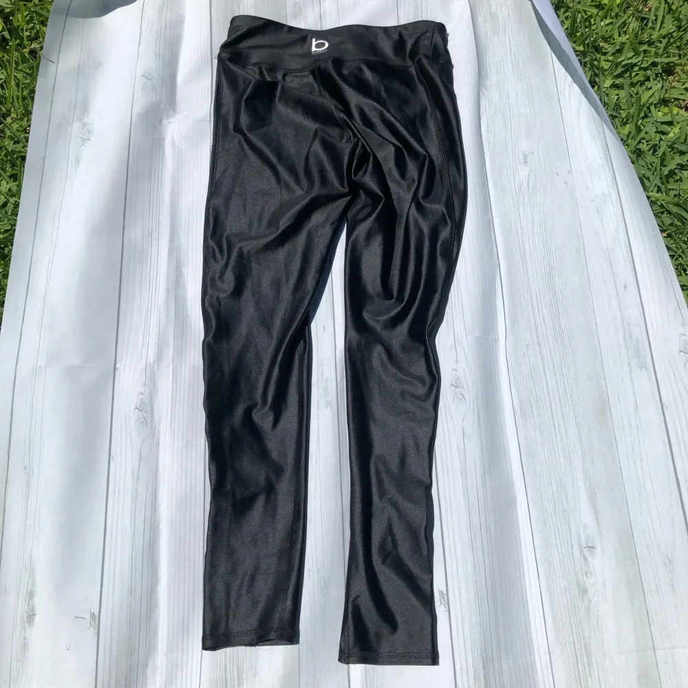 BEBE Sport Leggings with Mesh sides Black Size Medium - Image 5