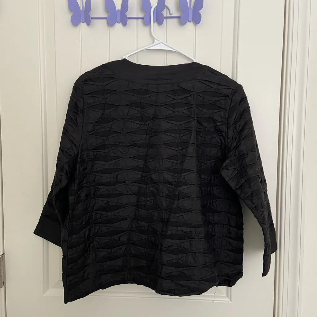 EUC Vintage Life‎ Style women’s black textured button front scoop jacket medium - Image 6