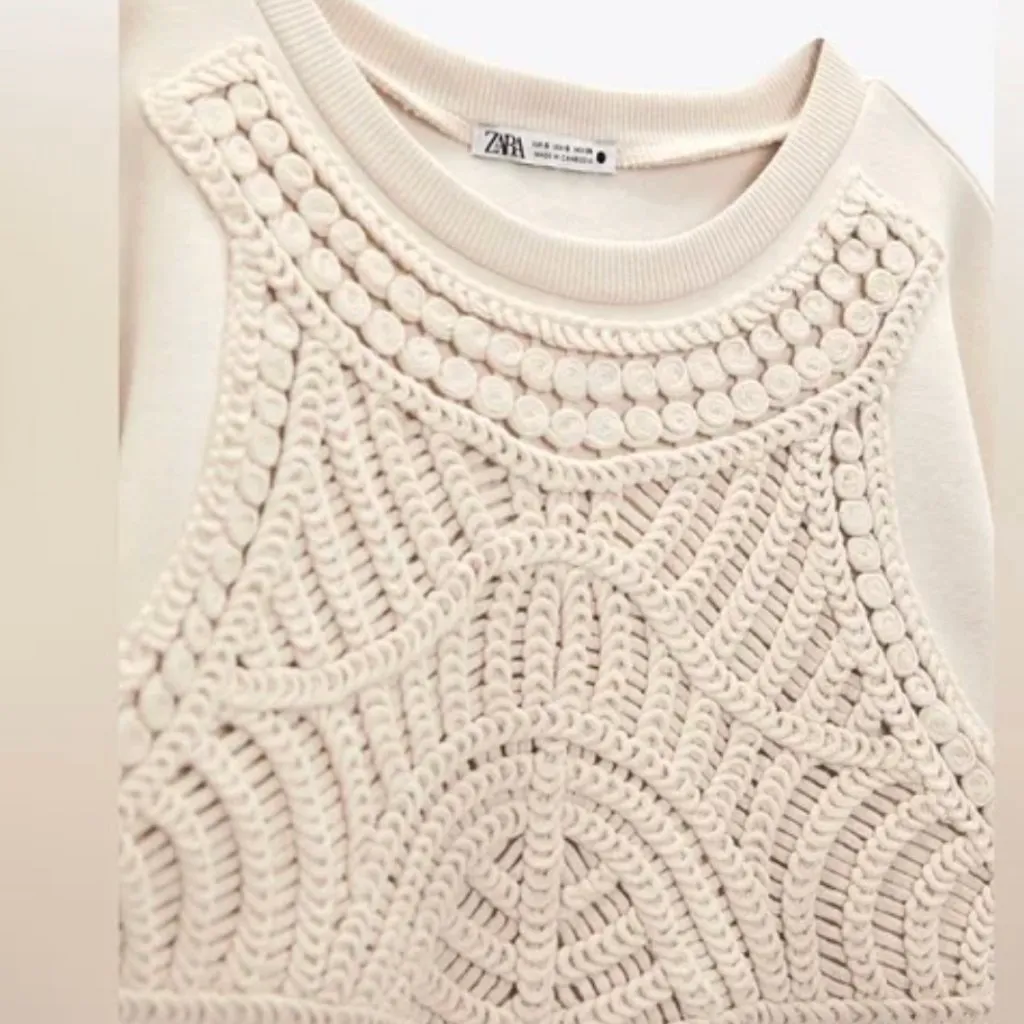 NWT Zara Beige Crocheted Sweatshirt Lace Applique Pullover Medium - Image 10