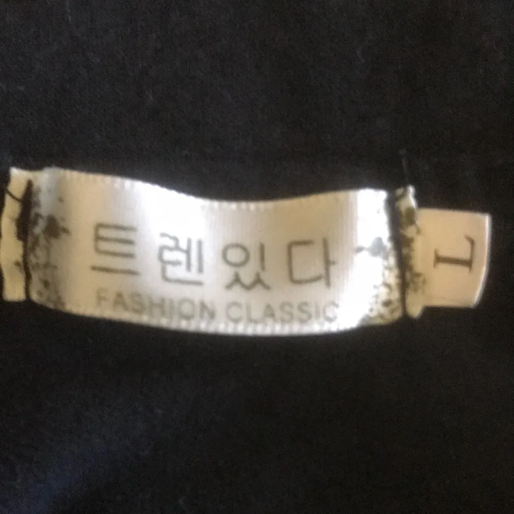 FASHION CLASSIC “Normal People Scare Me” graphic t - Image 4