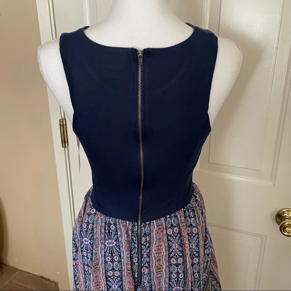 Xhilaration Women’s Sleeveless Dress - Image 7