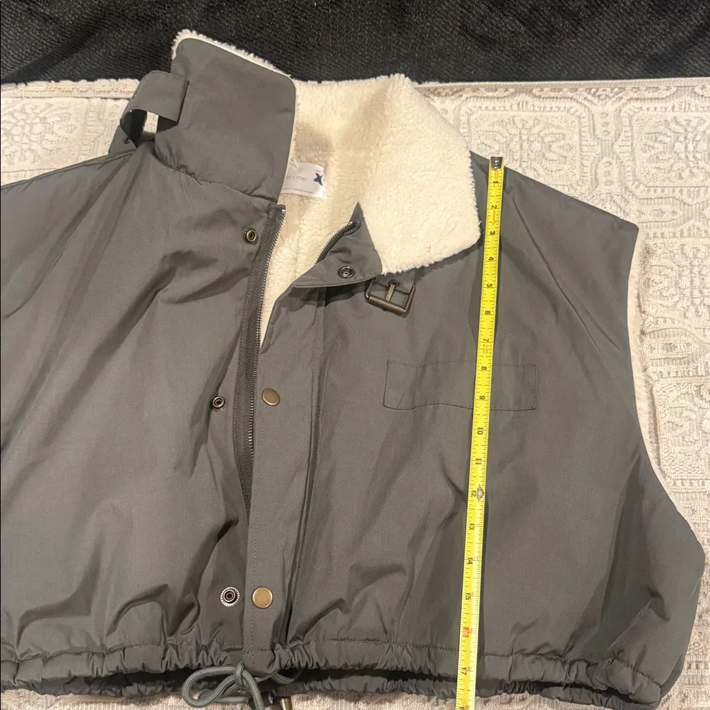 OAK + FORT WOMENS small gray Jacket with Cream Sherpa Collar - Image 6