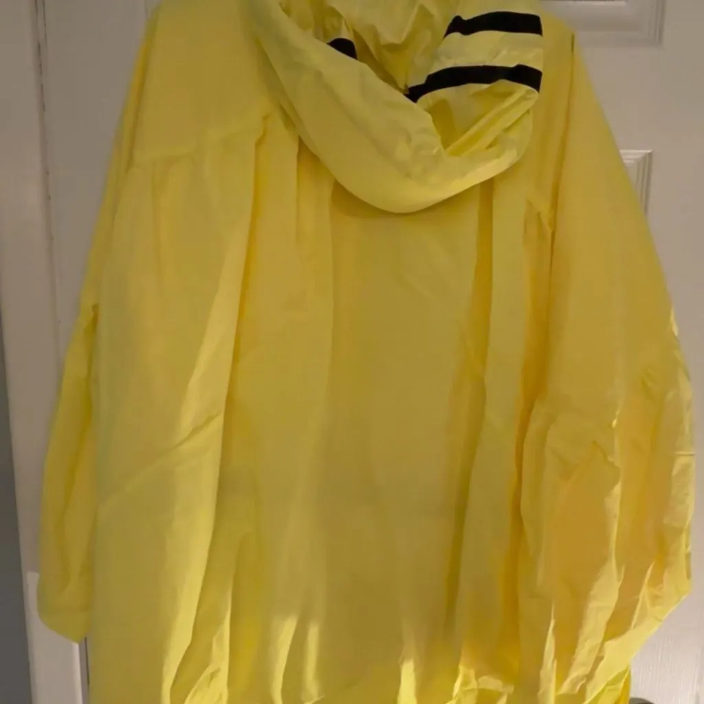 Free People Peek to Peek Popover Rain Jacket , NWOT, size large . - Image 5