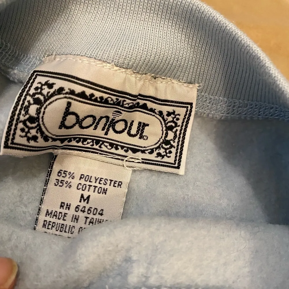 Vintage Bonjour French Embroidered crewneck sweatshirt - Image 5