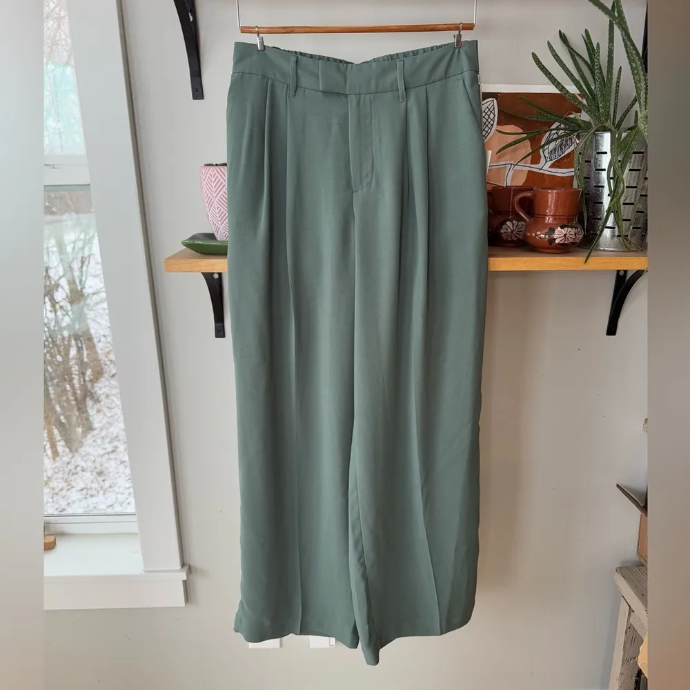 A New Day Sage Green High Rise Wide Leg Trousers Size 8 NWT - Image 3