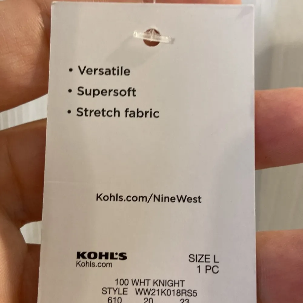 Nine West short sleeve sleeve shirt size L brand new with tag length 26” bust 34 - Image 5