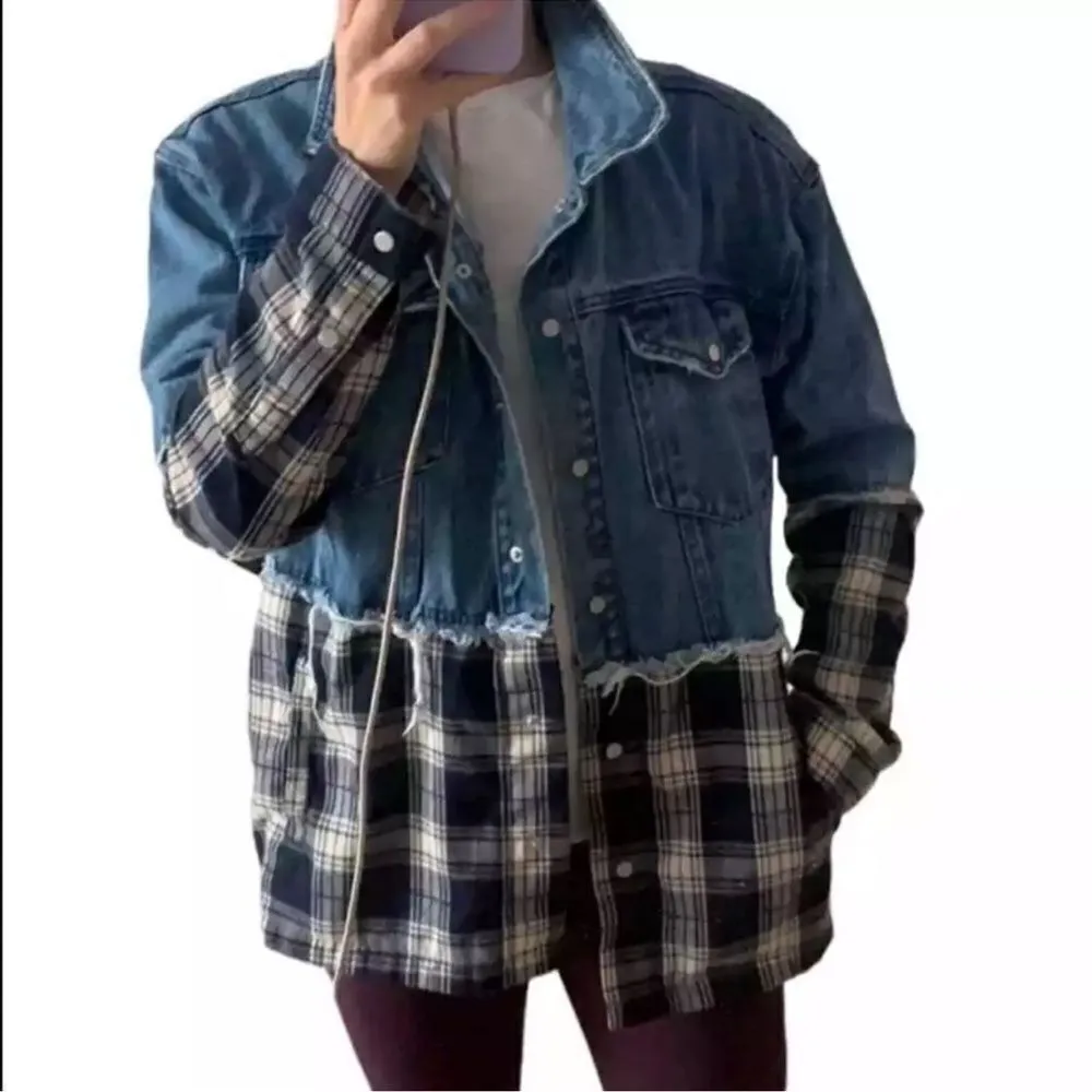 Missguided Misguided Oversized Blue Denim
Jacket(Size 6) - Image 2