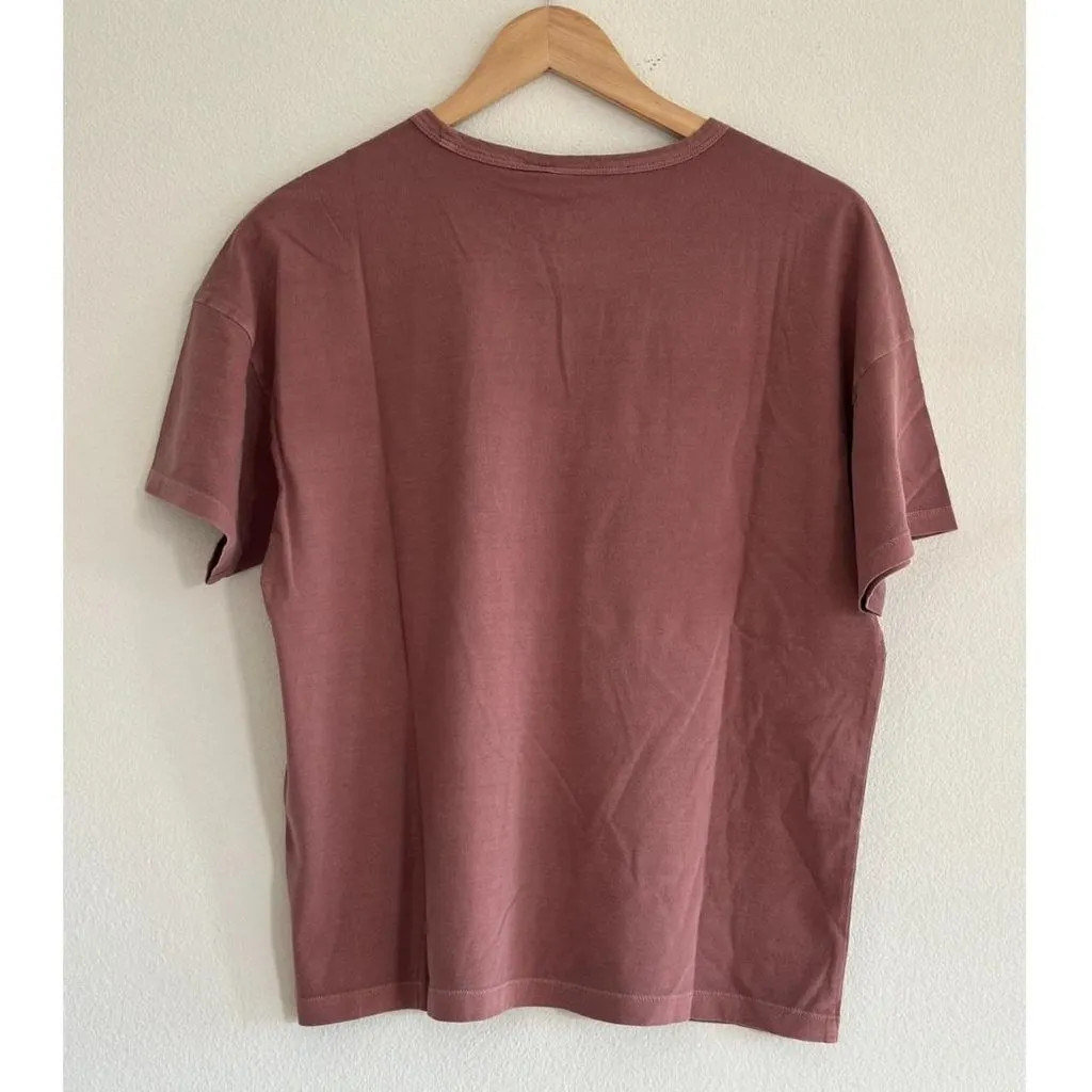 Everlane The Boyfriend Tee in Essential Cotton in Brown Garment Dye, Size Small - Image 8