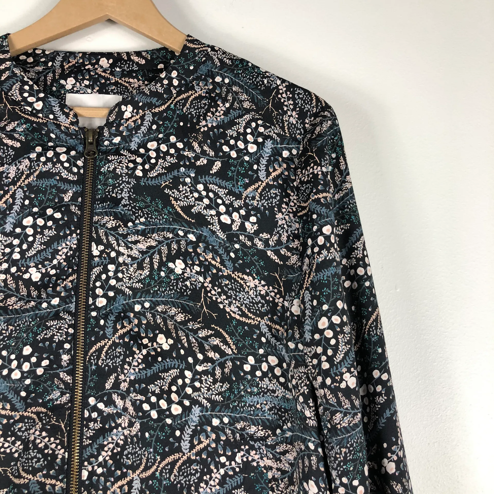 Ann Taylor Loft Floral Bomber Jacket - Image 5