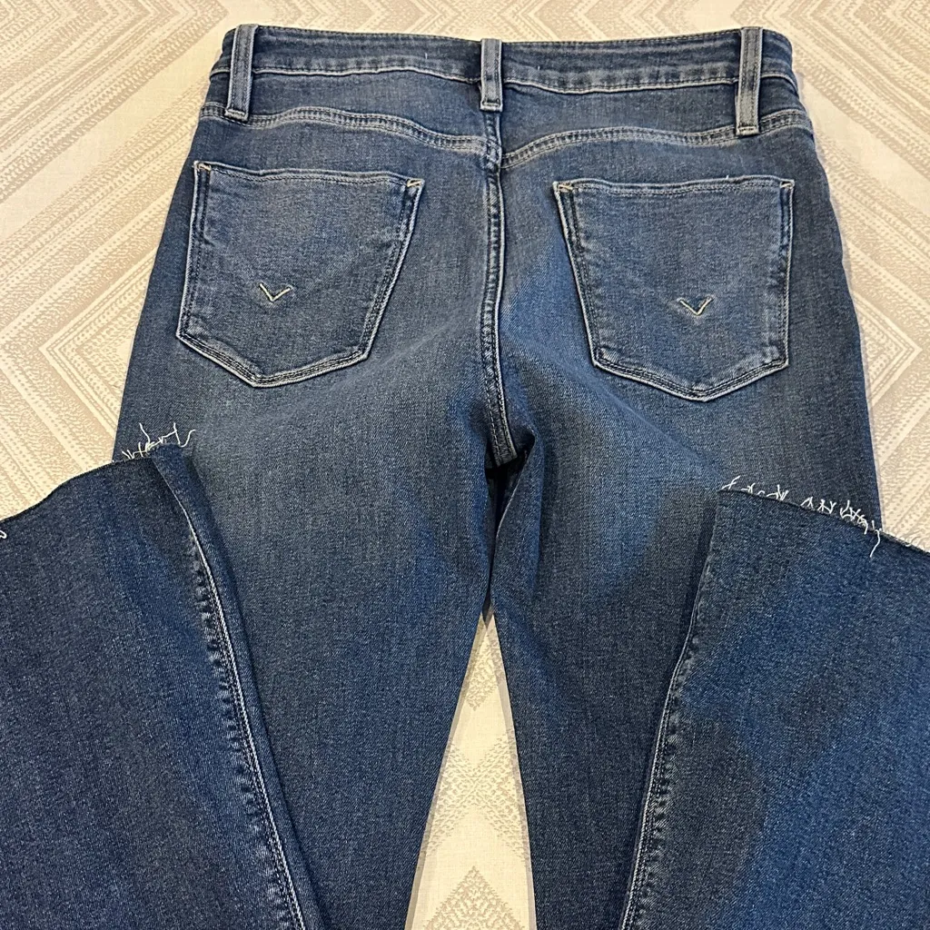 Hudson Jeans Holly Serene High Rise Flared Raw Edge Destroyed Knee Detail - 26 - Image 6